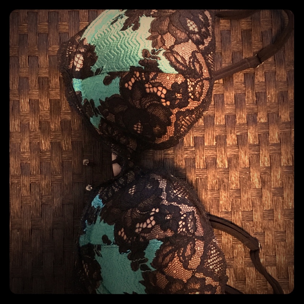 COPY - Victoria’s Secret bra